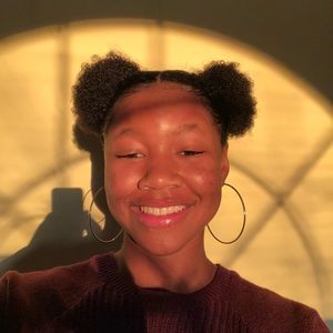 Meet your Posher, Daia